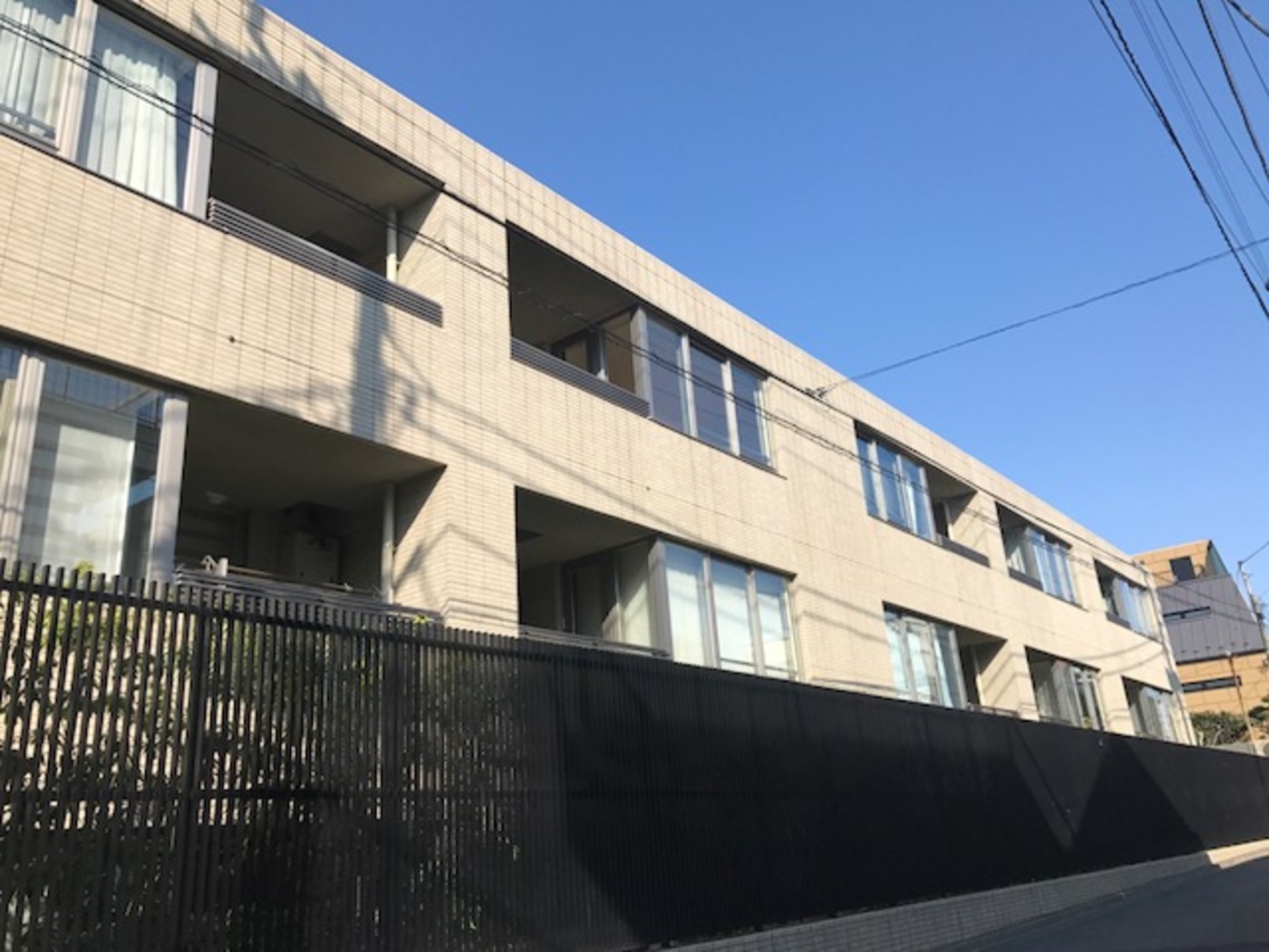 ディアナコート上原